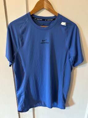 Nike Pro Dri-FIT Slim Fit Athletic T-Shirt Blue Size Large
